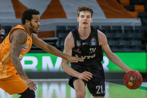 众心中的影 众心中的影