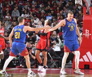 赵继伟在比 赵继伟在比