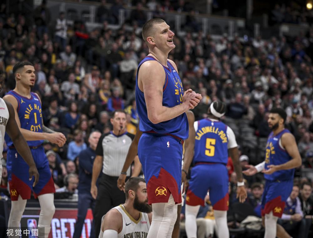 事中争夺荣 事中争夺荣